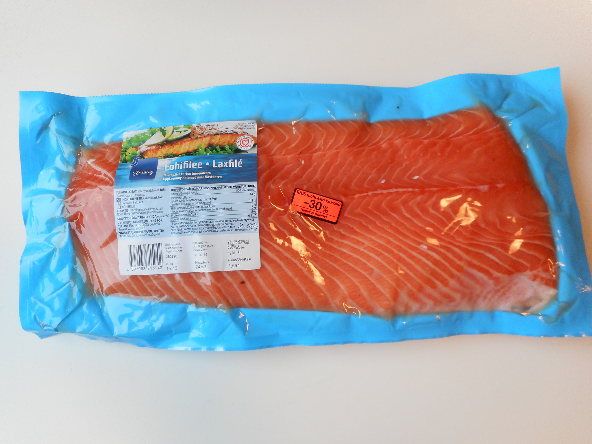 Норвежцы всё чаще бойкотируют упакованную в пластик рыбу