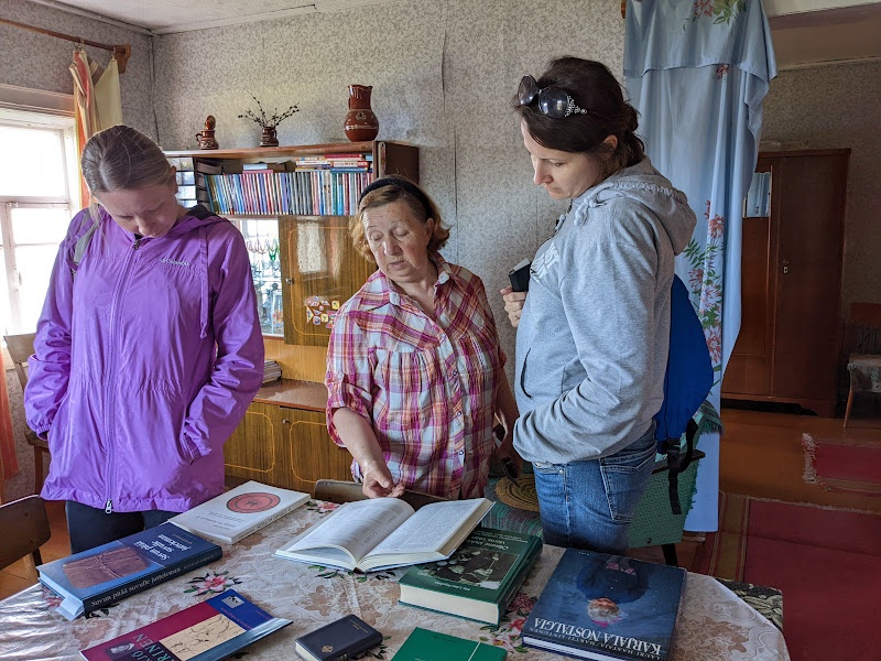 Карельские языковеды провели экспедицию к носителям родного языка в Медвежьегорский район