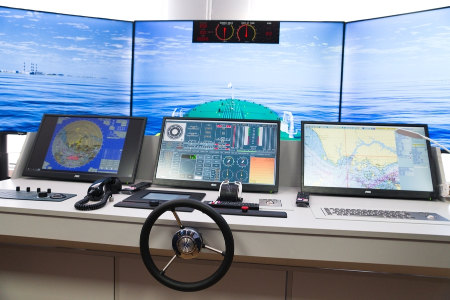 В Мурманске открылся навигационный тренажер для судоводителей