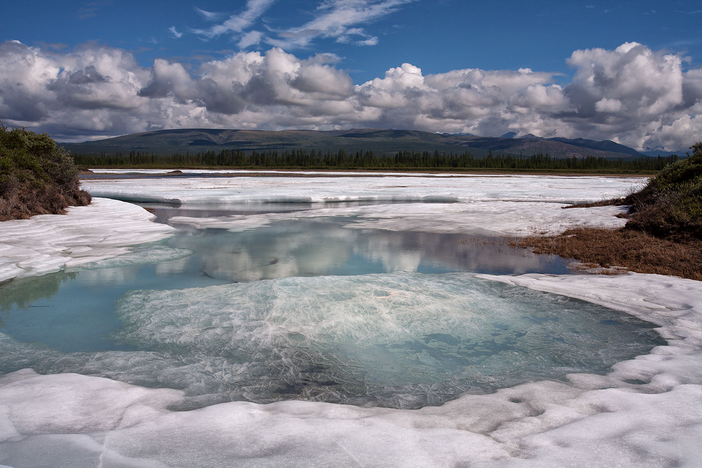 Арктика сегодня. Ущерб от таяния мерзлоты в Заполярье до 2050 года оценен в 7 трлн рублей