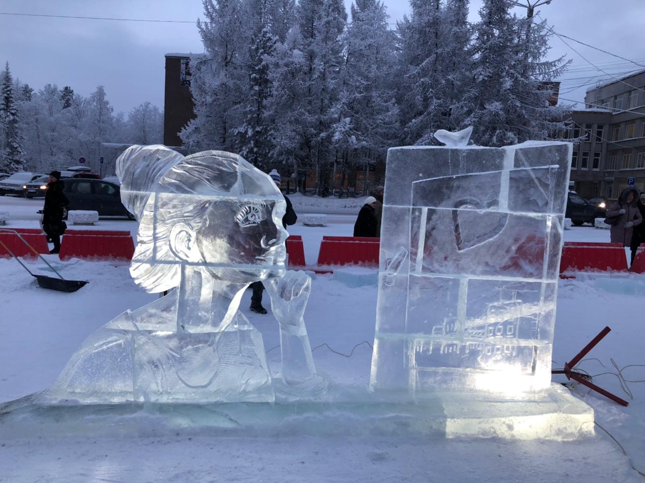 Конкурс ледяных скульптур прошёл в Апатитах