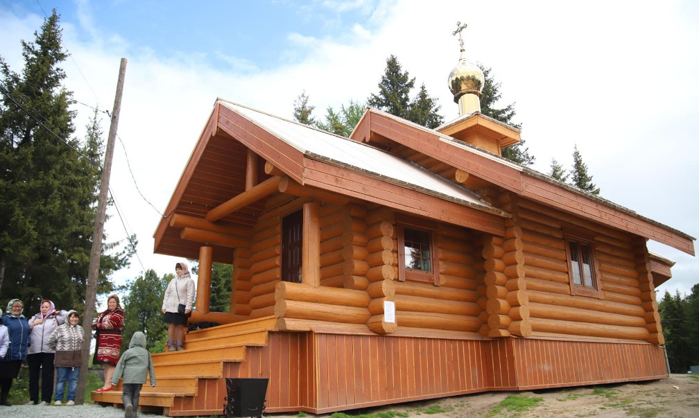 В шурышкарском селе построили первый православный храм