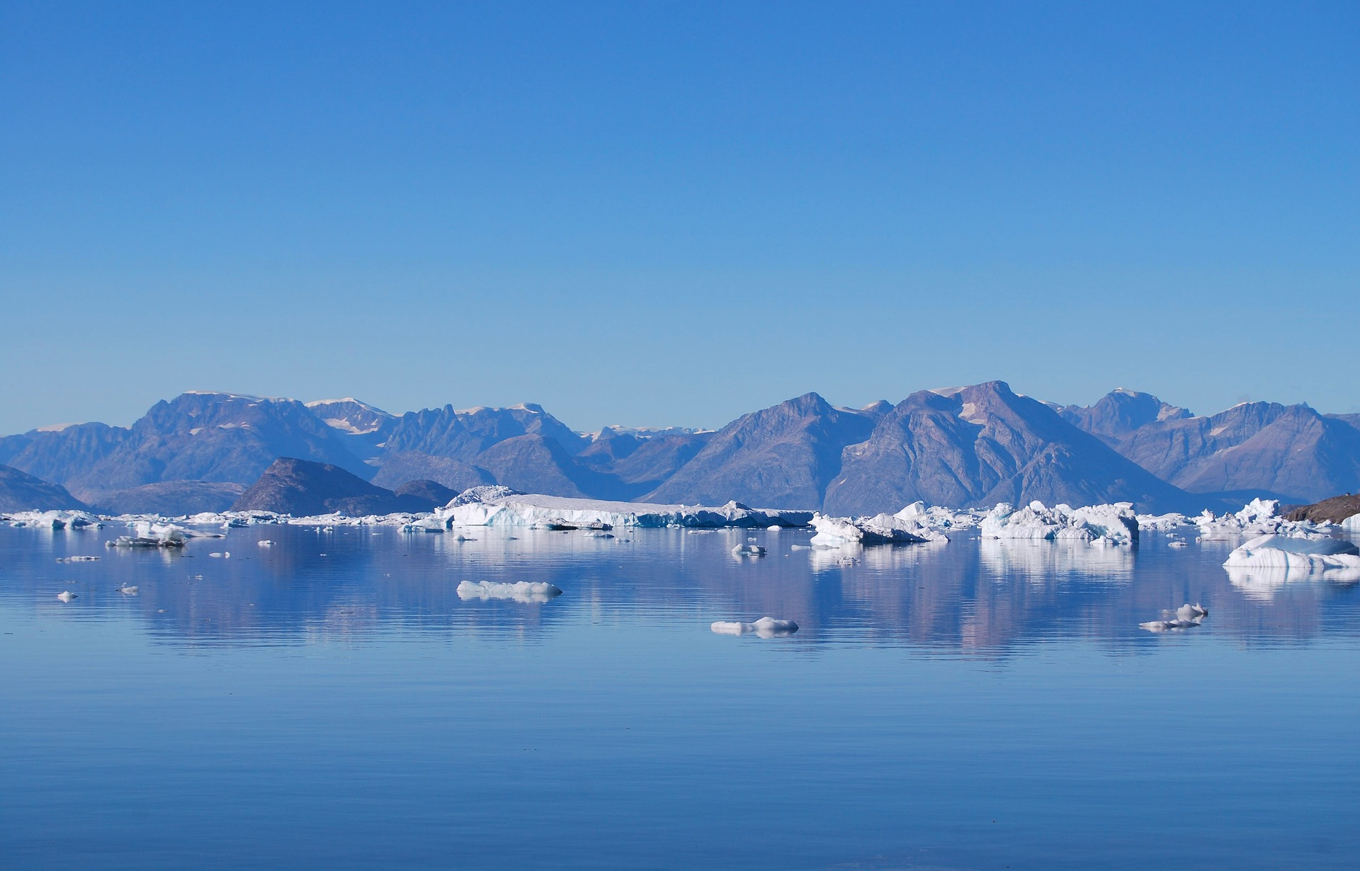 Арктика сегодня: заявления и интересы