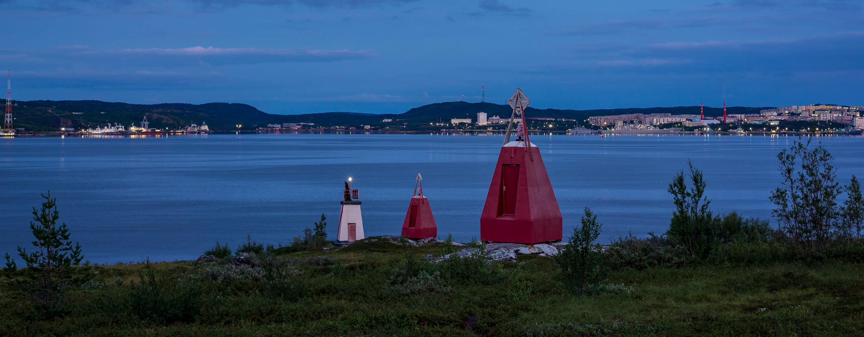 Ретинское: заброшенный посёлок, девиационный створ и ледокол «Ермак»