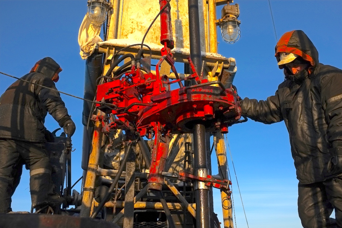 В топ‑10 рейтинга регионов и отраслей с самыми высокими зарплатами – арктические Ямал, Чукотка и Мурманская область