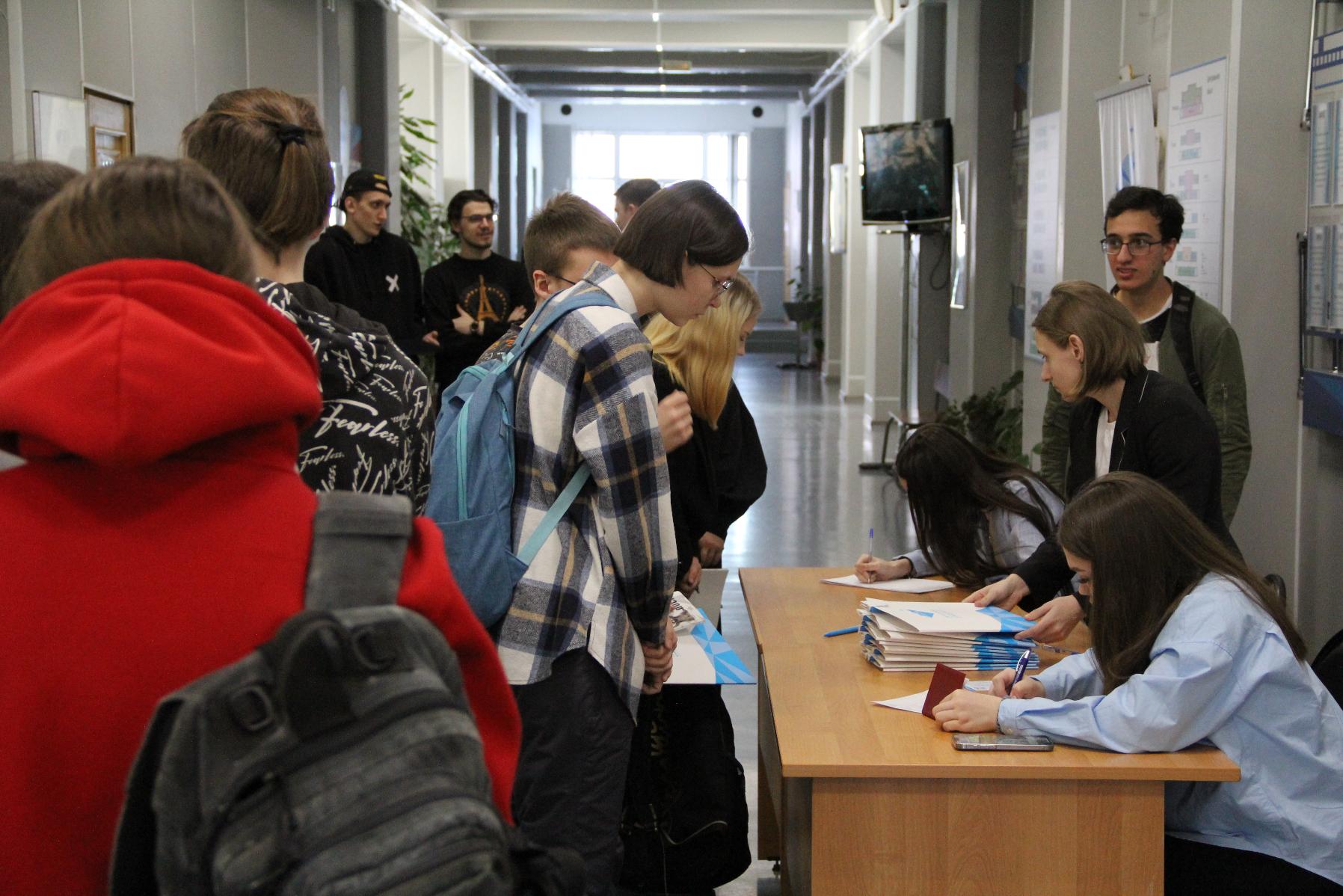 Норильские студенты соревновались в математике и физике