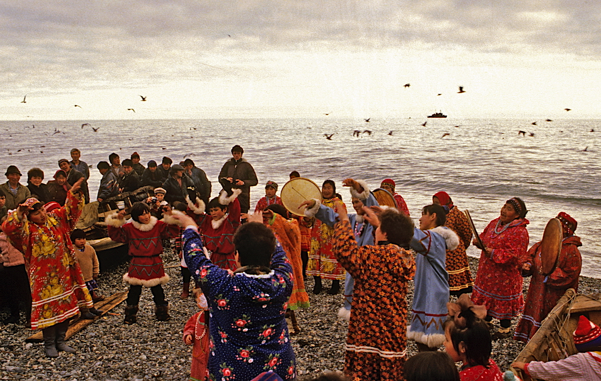 Фестиваль «Народы Севера – палитра культур», конкурсы, марафон и флешмоб приурочены к Международному дню родного языка 21 февраля