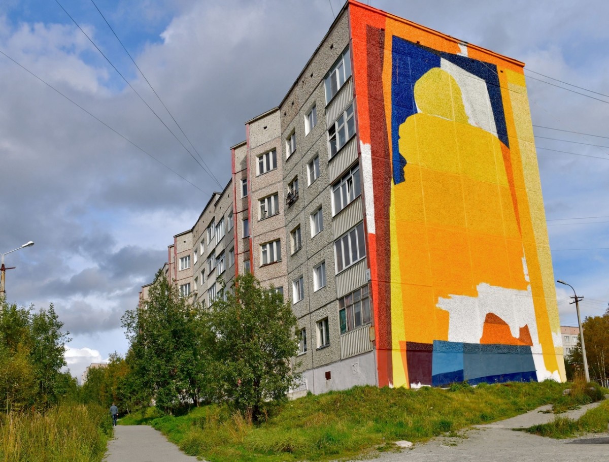 Московский художник разрисует дома в Апатитах