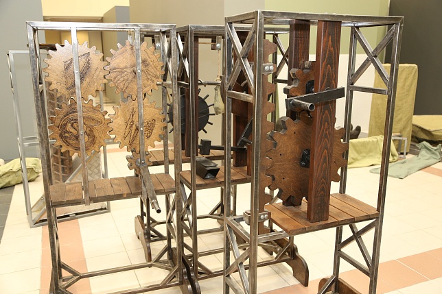 Выставки Леонардо да Винчи и Пабло Пикассо открыты в Салехарде