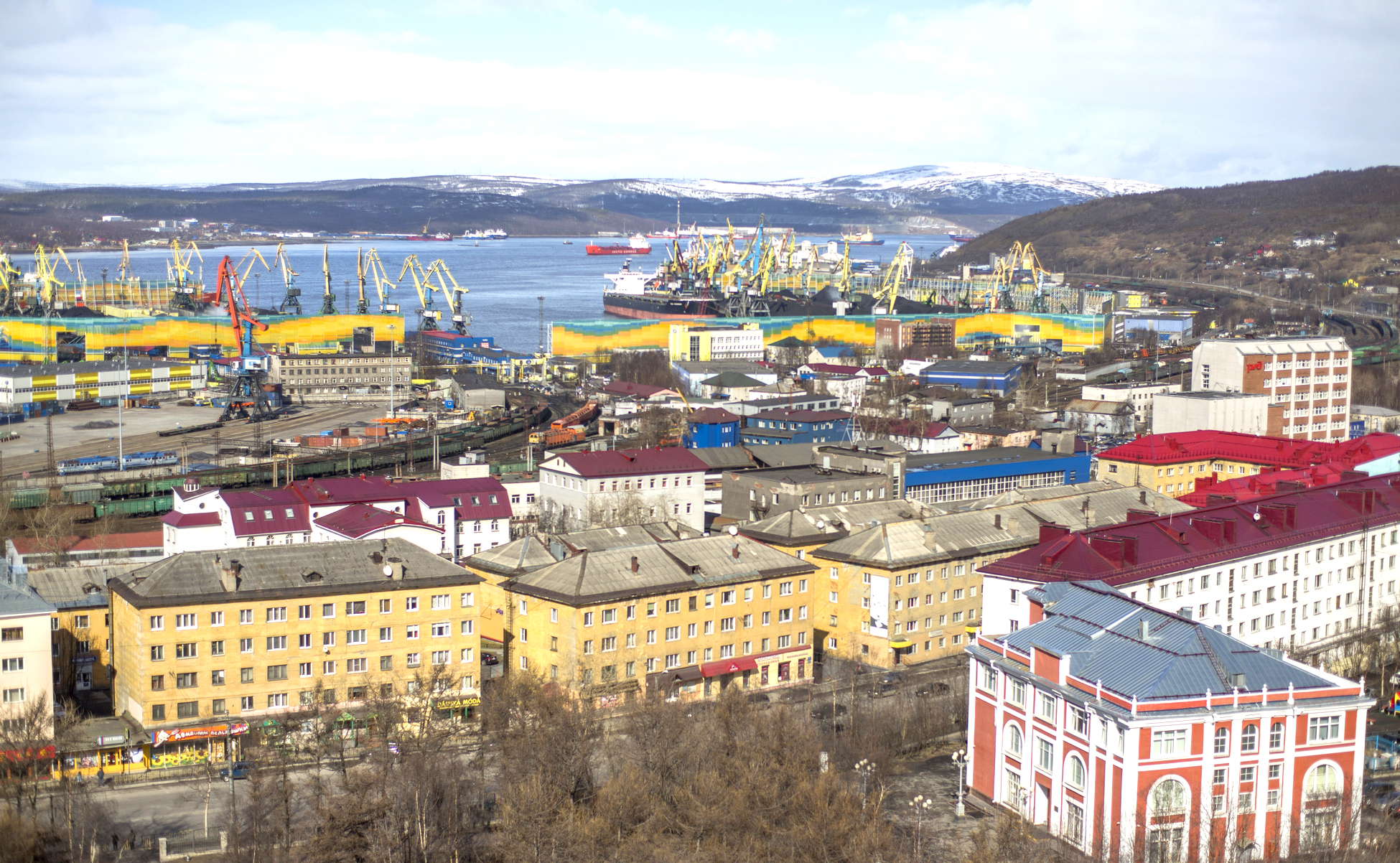 Цена за один квадратный метр льготной ипотеки, которая стала «Дальневосточной и арктической» – 90-100 тыс. рублей 