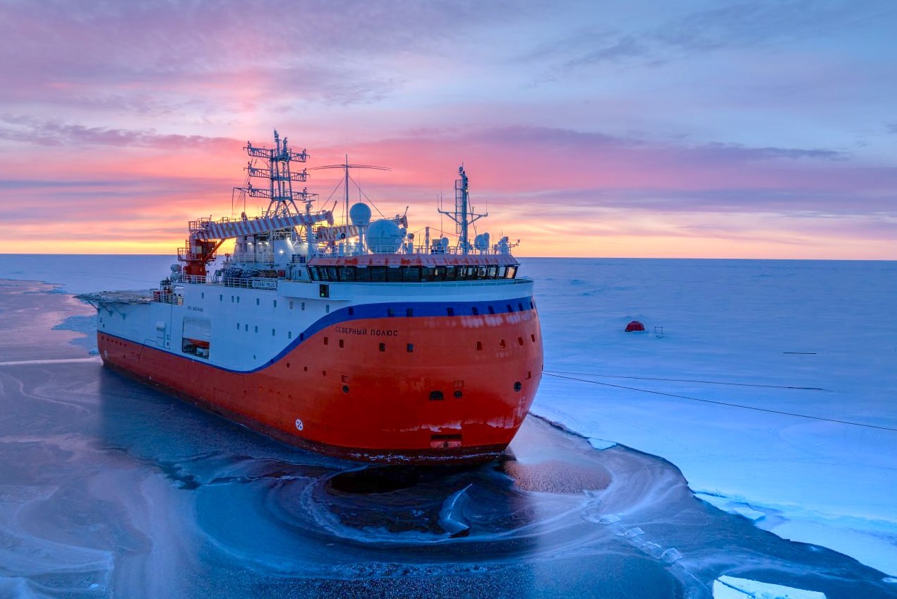 Директор ААНИИ рассказал о запуске филиала станции «Северный полюс», о мониторинге мерзлоты и микропластике в арктических водах