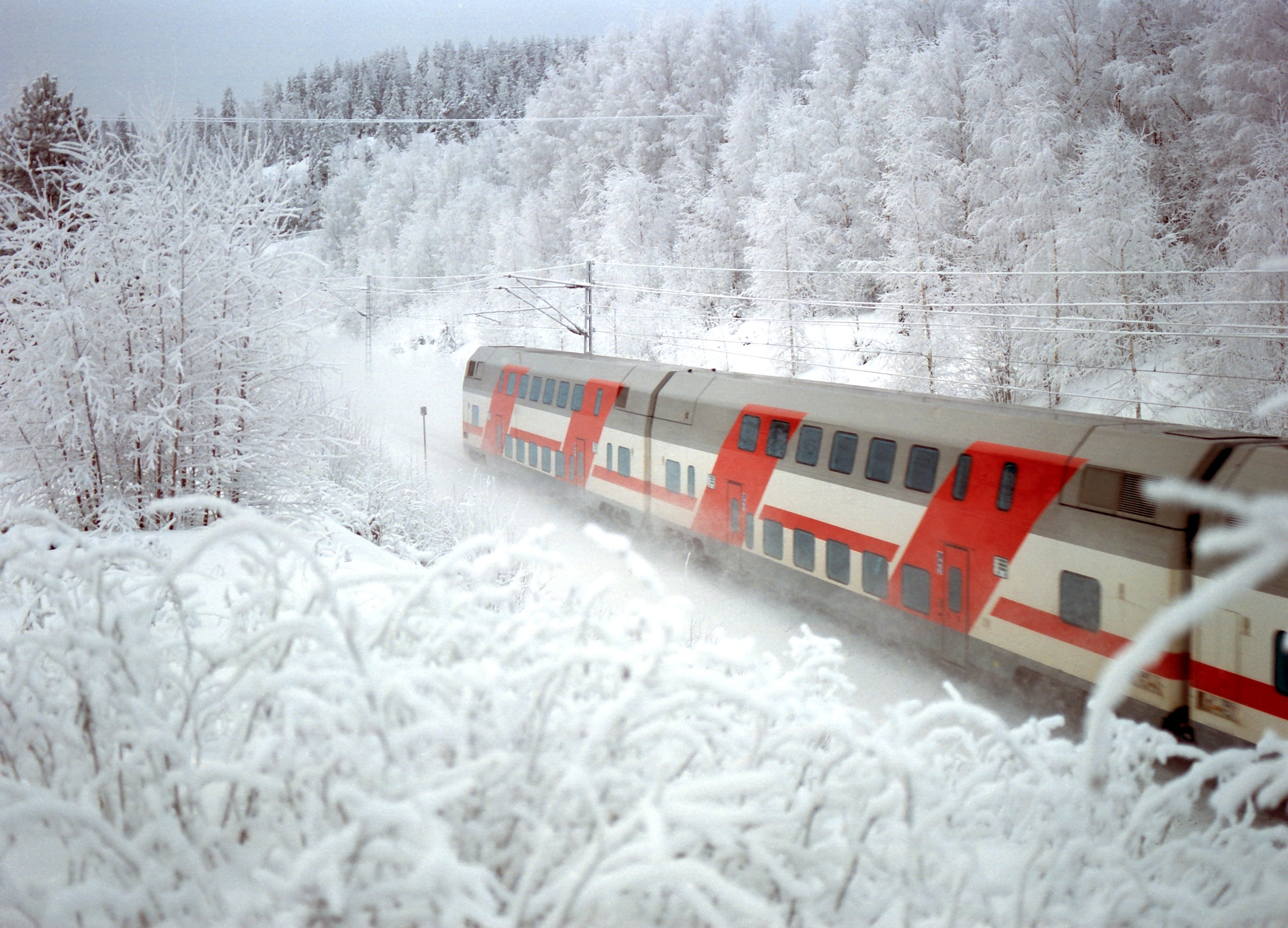 Мороз экспресс в Великий Устюг двухэтажный поезд