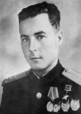 31 октября – 100 лет со дня рождения лётчика Виктора Стрельцова