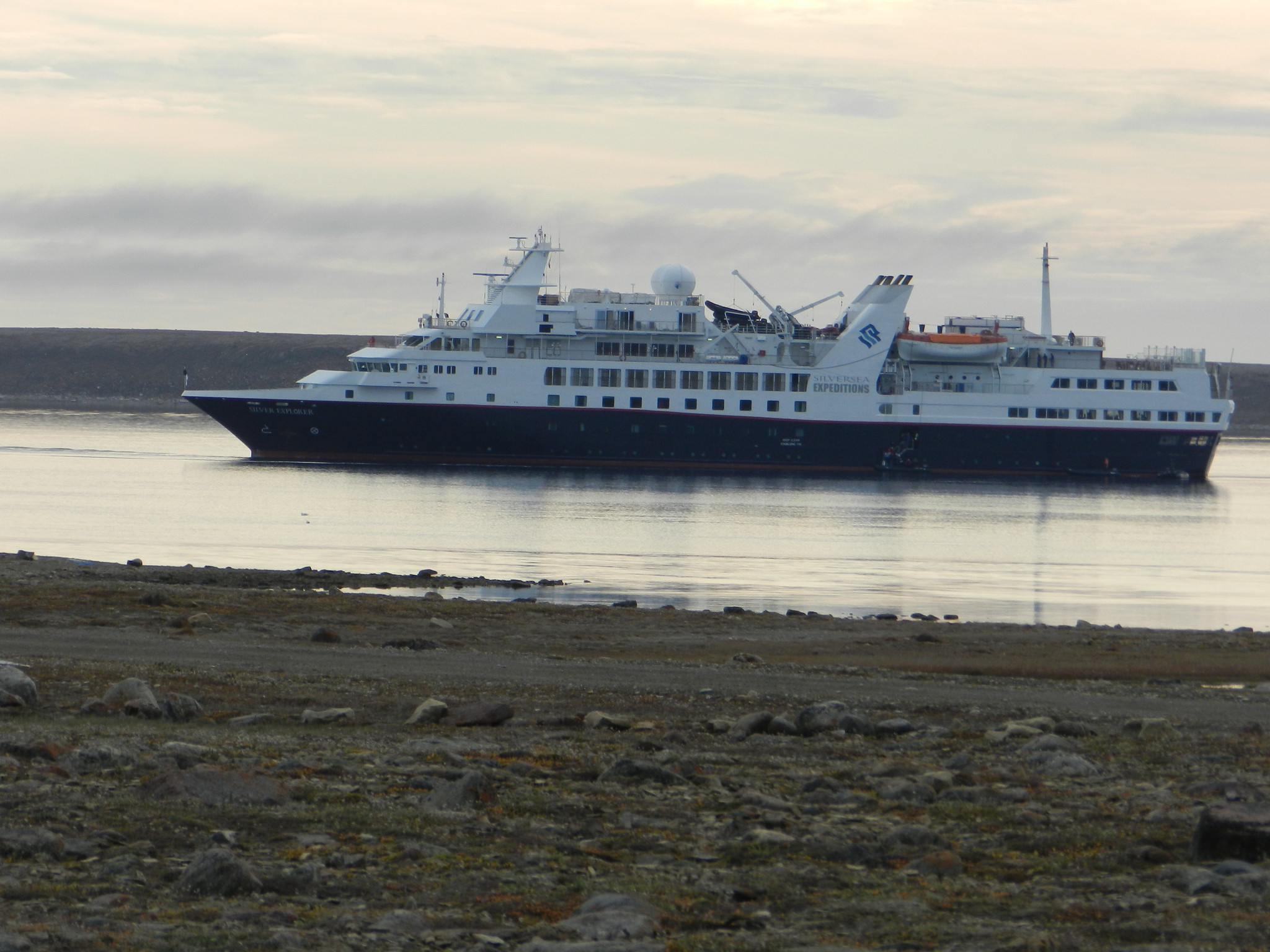 В арктической Канаде обложили 100-долларовым налогом пассажиров круизных лайнеров