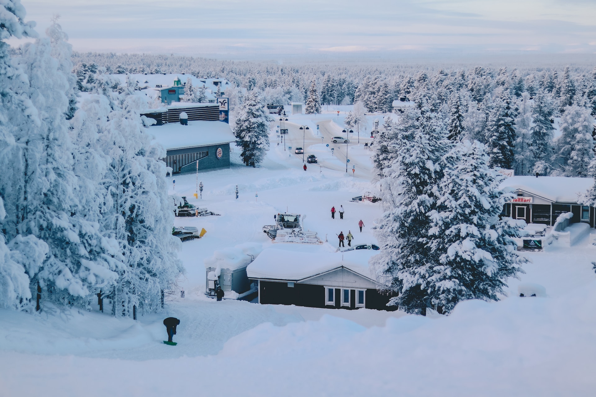 Финская Лапландия популярней у туристов, нежели шведская Арктика
