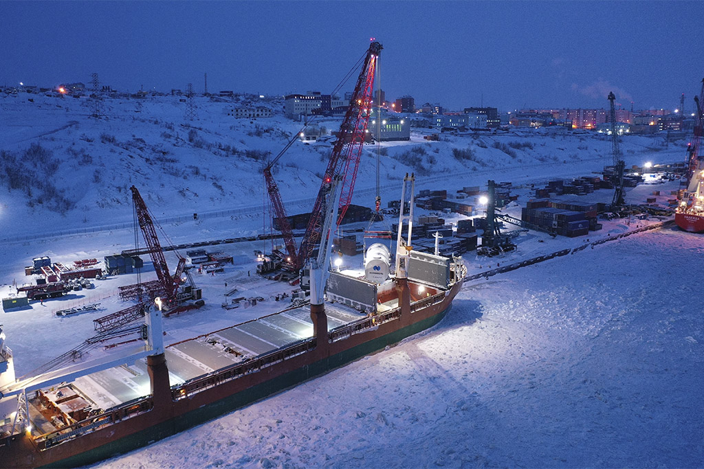 Арктика сегодня. В порт Дудинки прибыла первая партия оборудования для «Серной программы» «Норникеля»