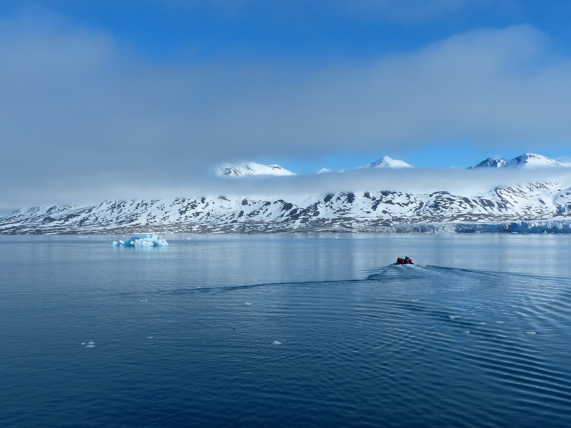 Арктика за неделю: международная жизнь, новые инициативы и крупные заказы