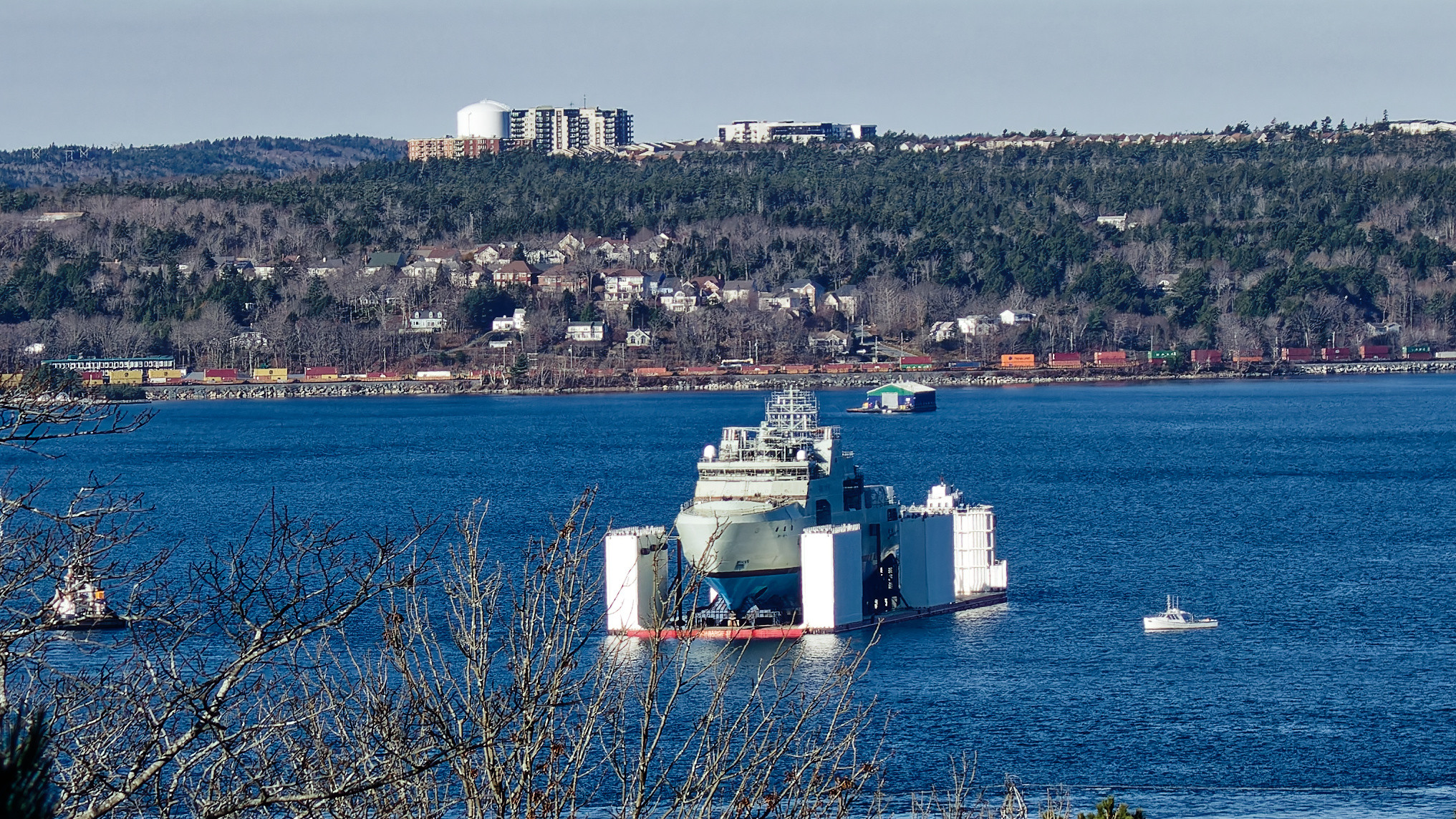 Коренные жители канадской Арктики столкнулись с барьером на госслужбе