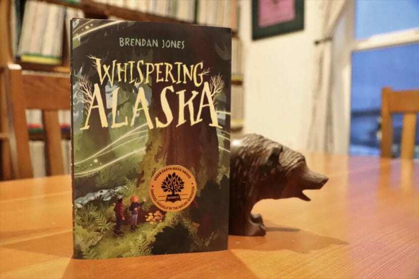 Аляскинский писатель выиграл премию за экопросвещение