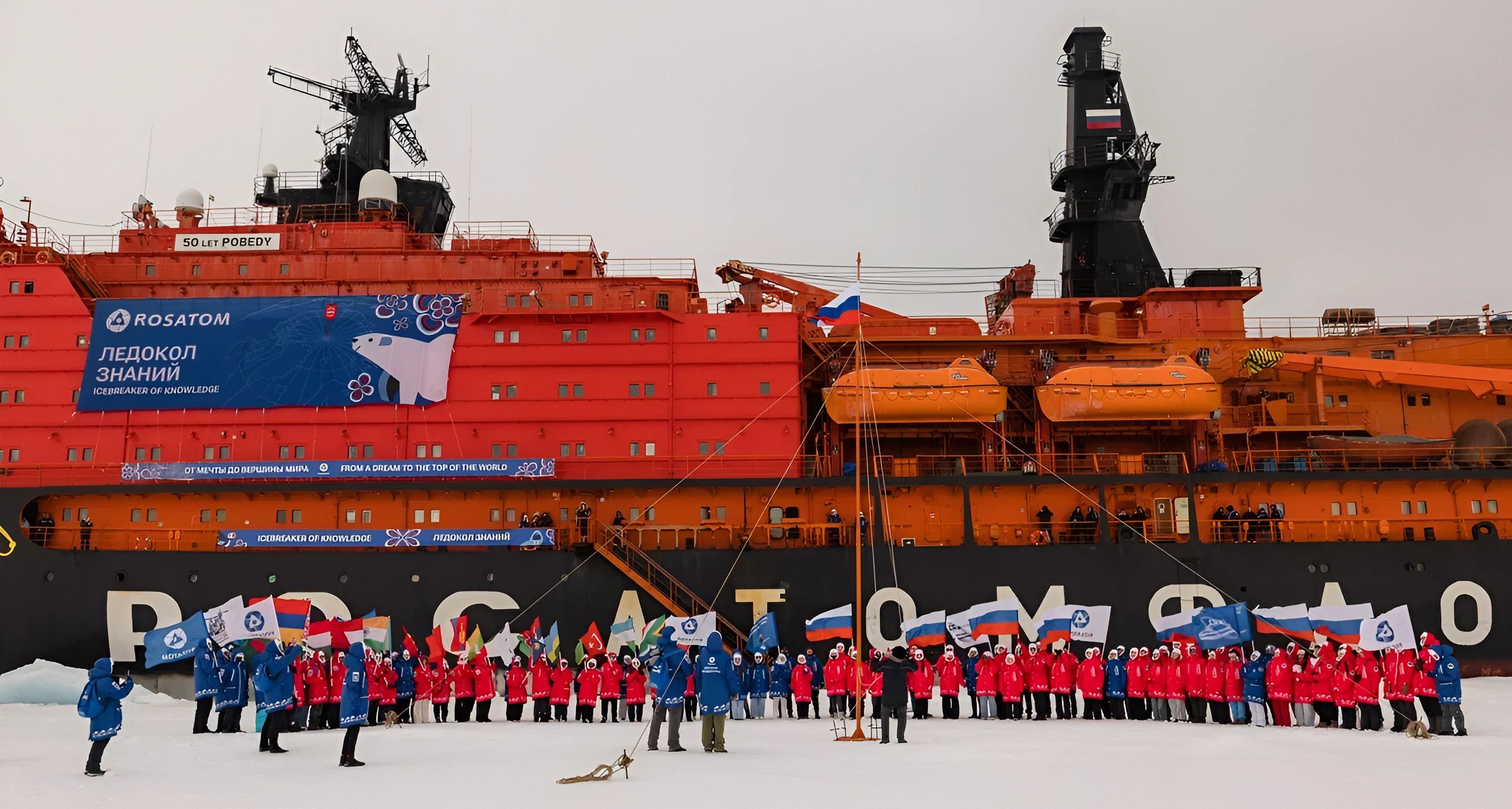 «Ледокол знаний» на ледоколе «50 лет Победы» вернулся в Мурманск
