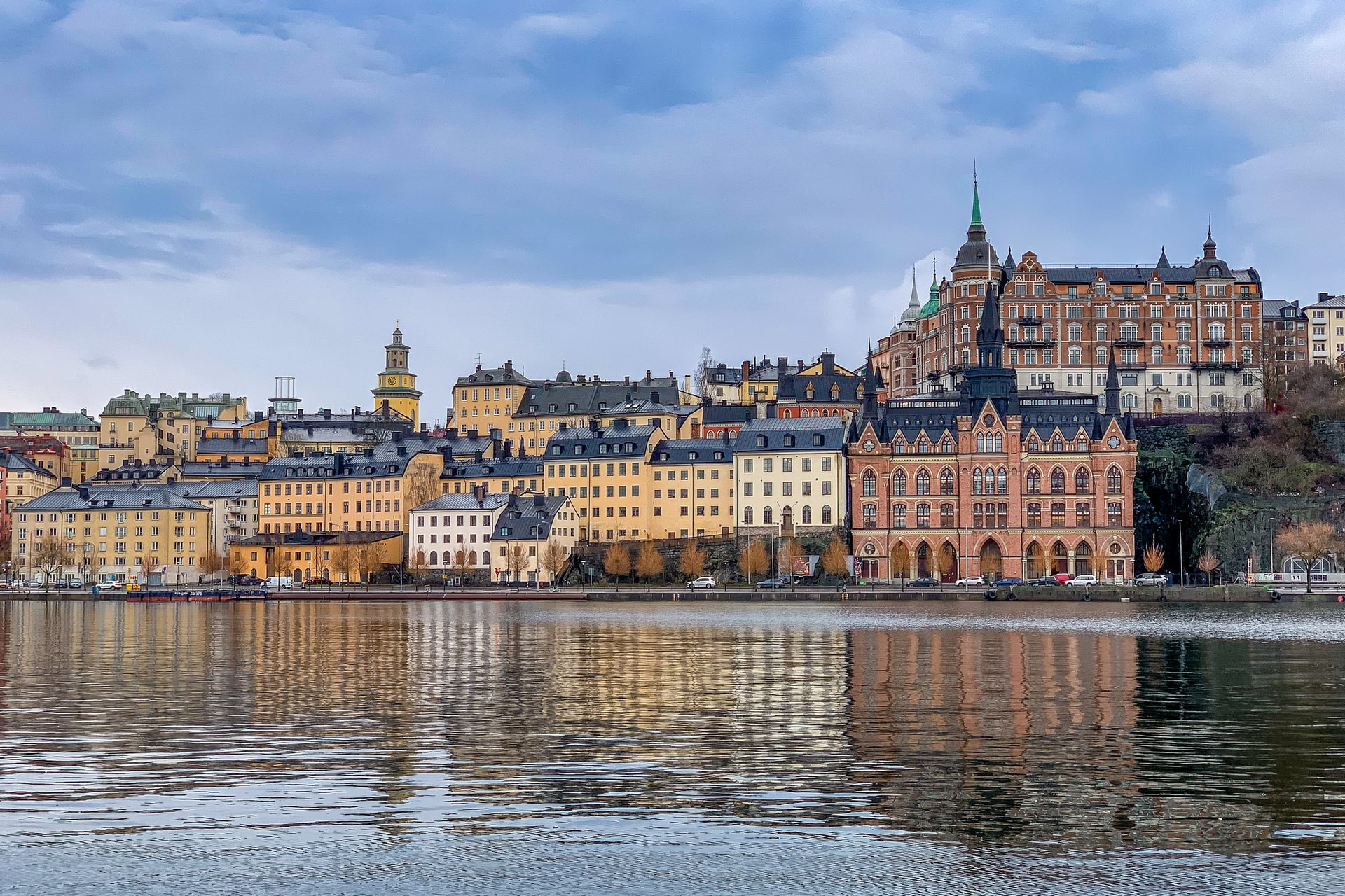 От идиллии к нордическим реалиям: Швеция меняет подход