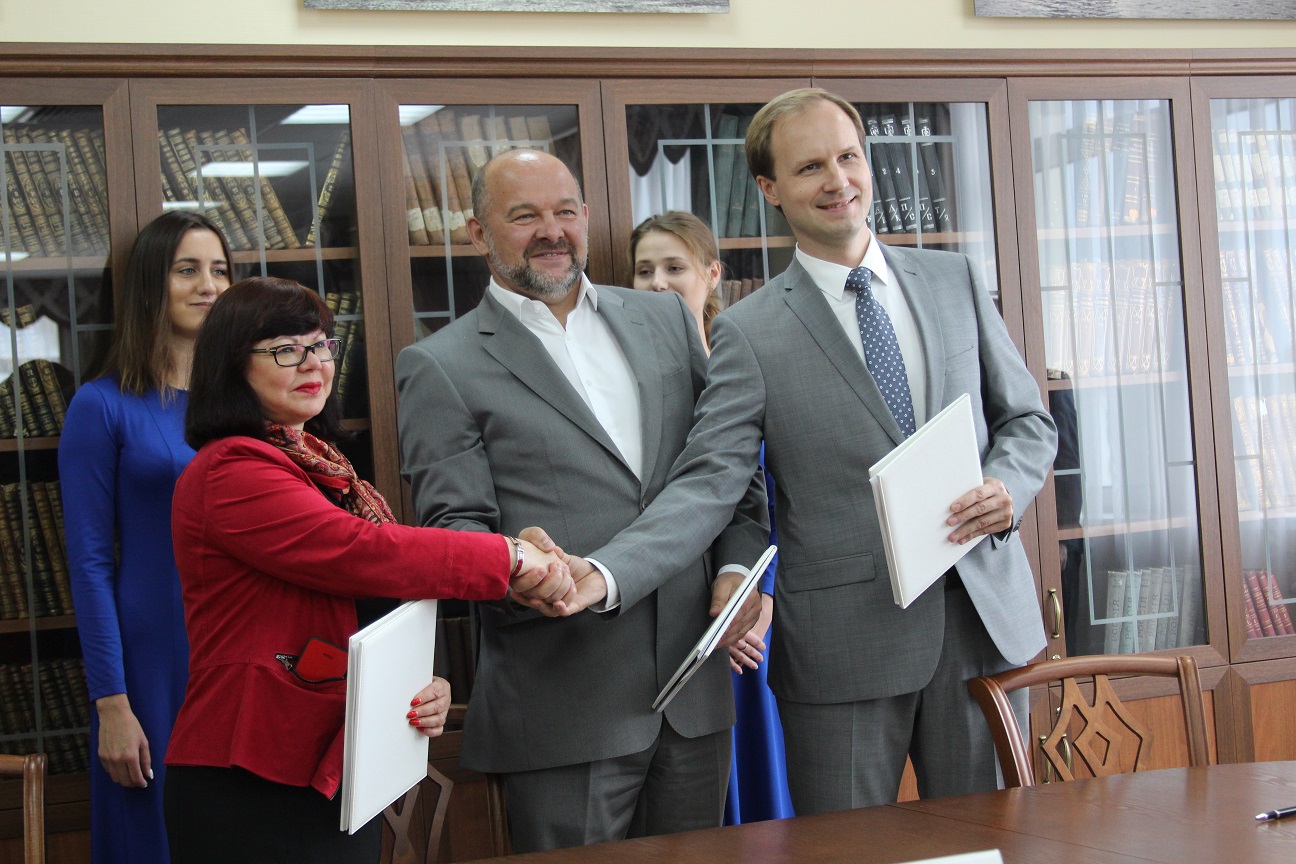 Правительство Архангельской области, САФУ и ПОРА подписали в Архангельске трёхстороннее соглашение о сотрудничестве