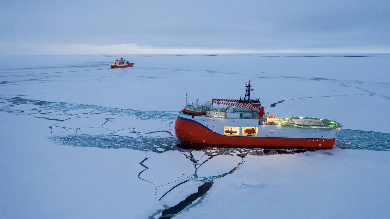 Директор Арктического и антарктического НИИ подвёл итоги работы за 2023 год