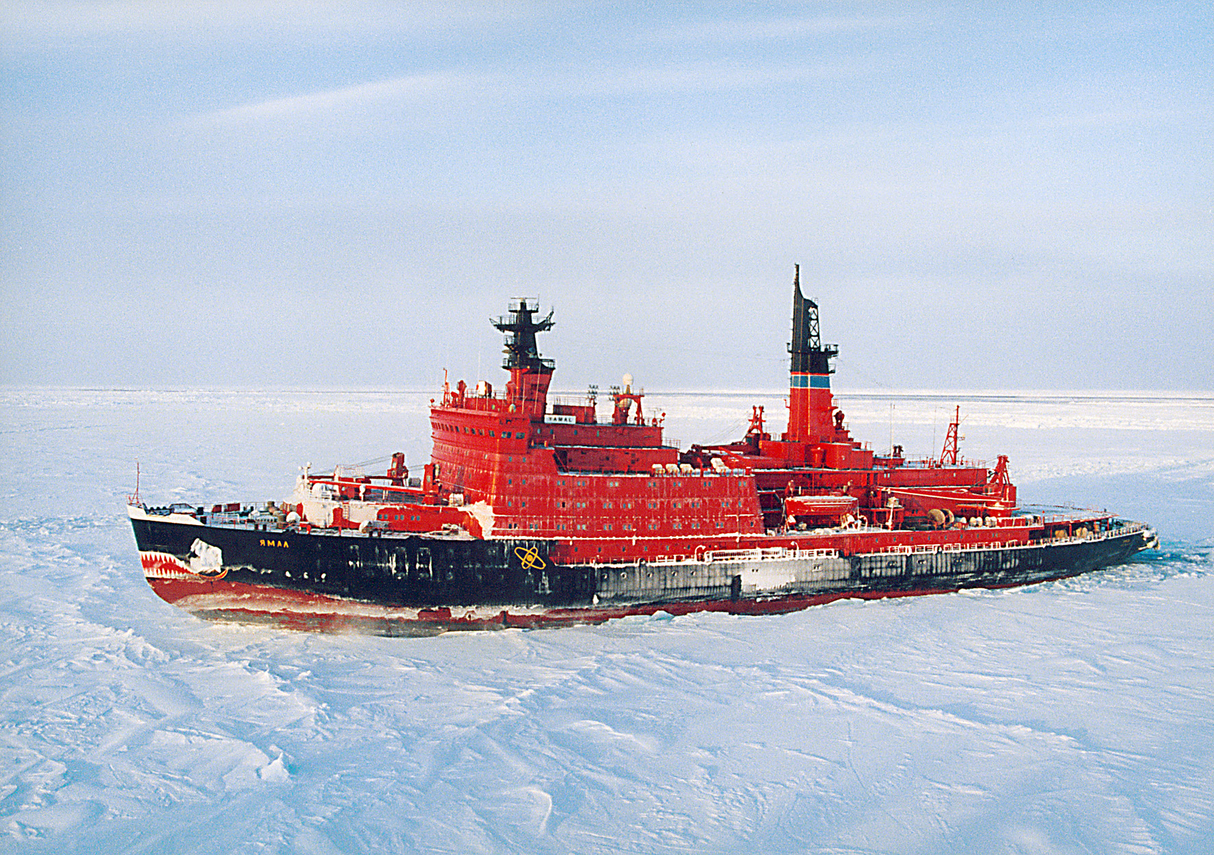 4 октября 1989 года – Спущен на воду атомный ледокол «Ямал»