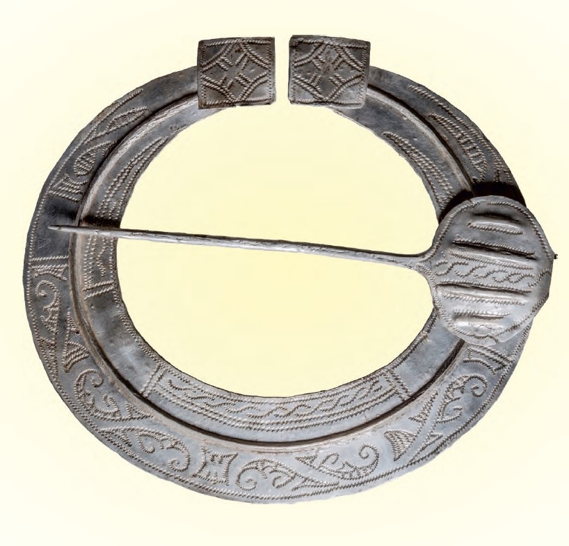 Кольские археологи изучили сокровища средневековых саамов