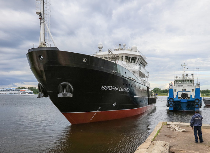 Начались испытания в Арктике первого гидрографического судна российского производства  