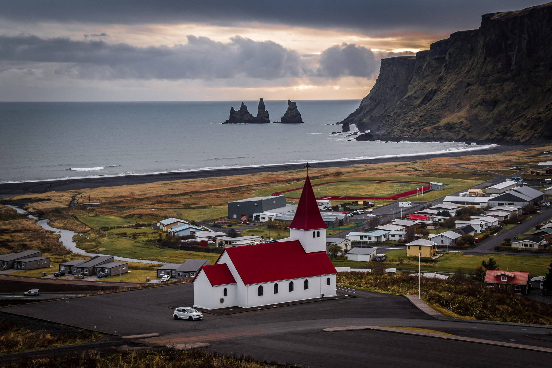2.5 тысячи исландцев несколько лет работали на четырехдневке. Что показал масштабный эксперимент