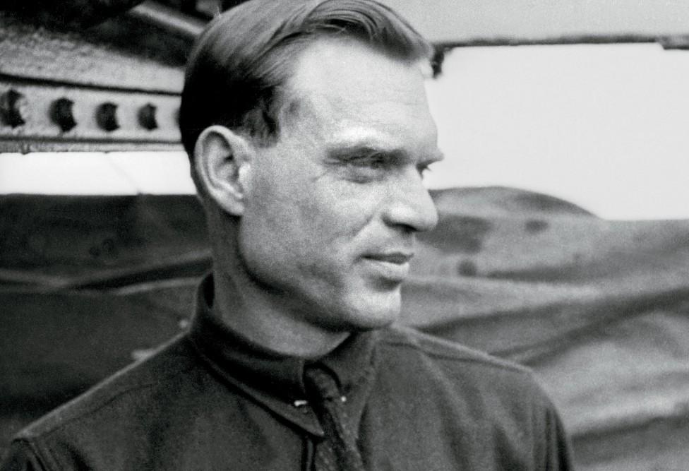 19 января 1935 года – Сигизмунд Леваневский предложил идею перелёта через Северный полюс