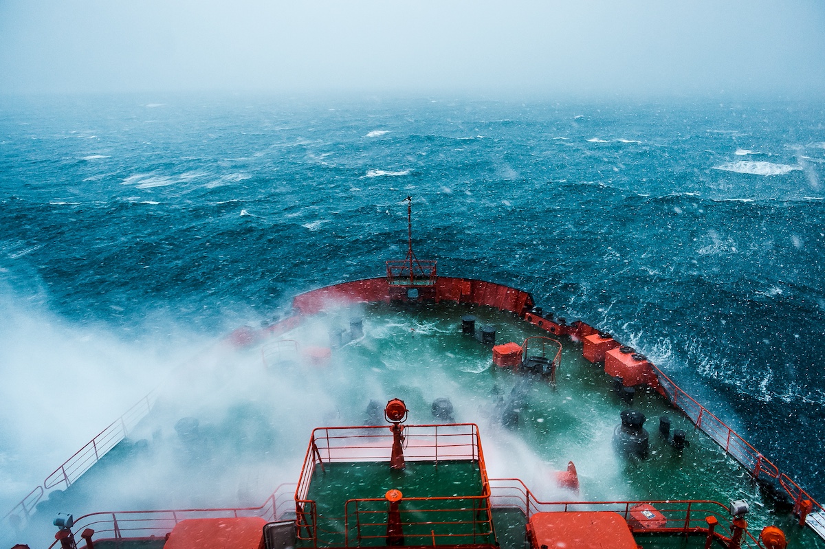 Новости судостроения в Арктике: «НОВАТЭК» учредил компанию «Северный инжиниринг», а Канада ускоряет строительство ледоколов