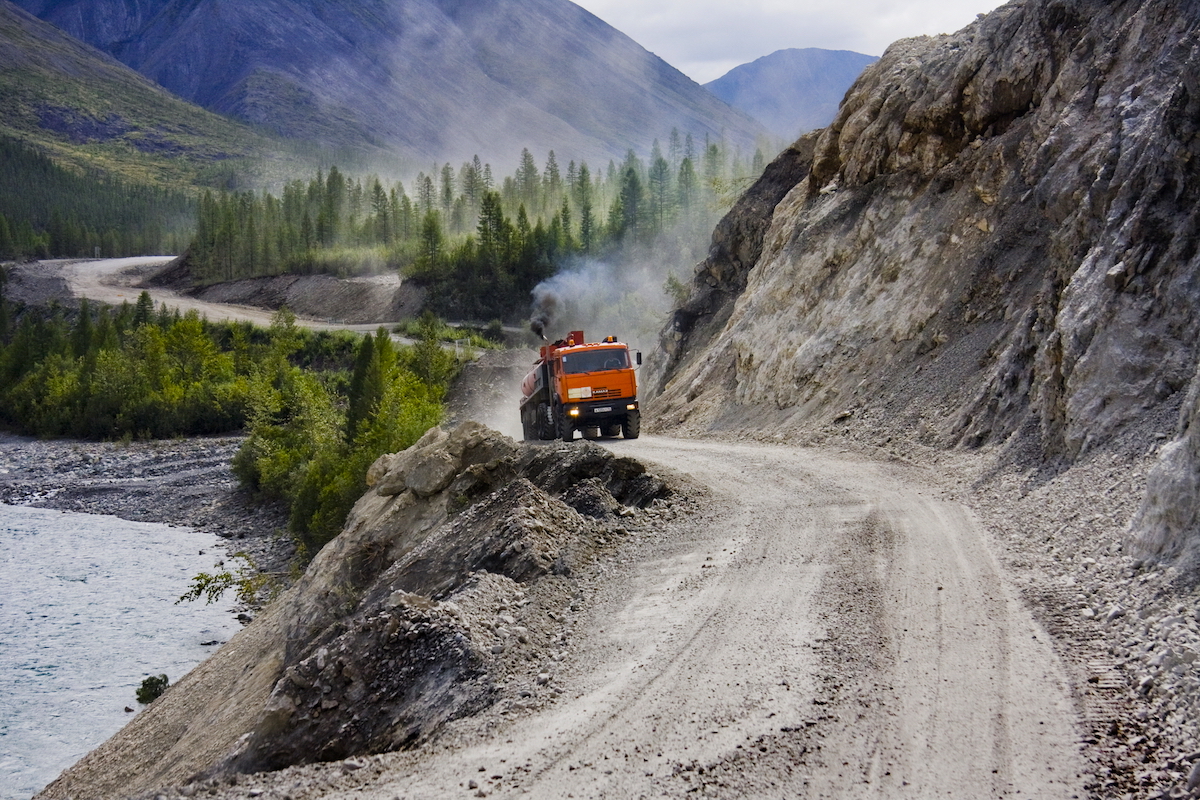 Кому в Якутии жить хорошо? Топ-10 вакансий в республике с зарплатами от 294 до 690 тыс. рублей Кому в Якутии жить хорошо? Топ-10 вакансий в республике с зарплатами от 294 до 690 тыс. рублей