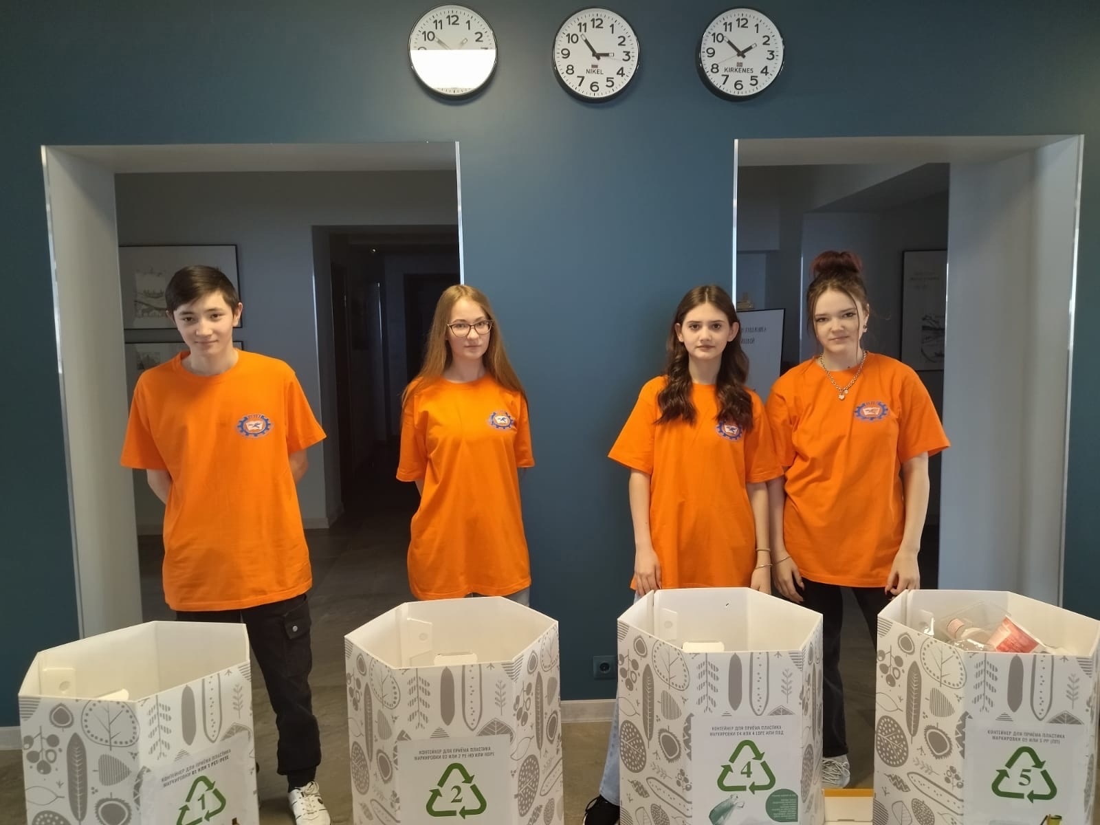 Заповедник «Пасвик» принял от жителей Никеля 16 мешков пластика