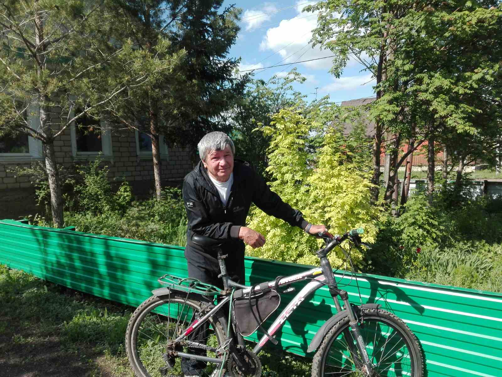 Велосипедист из оренбуржской глубинки исполнил мечту, добравшись до Нарьян-Мара