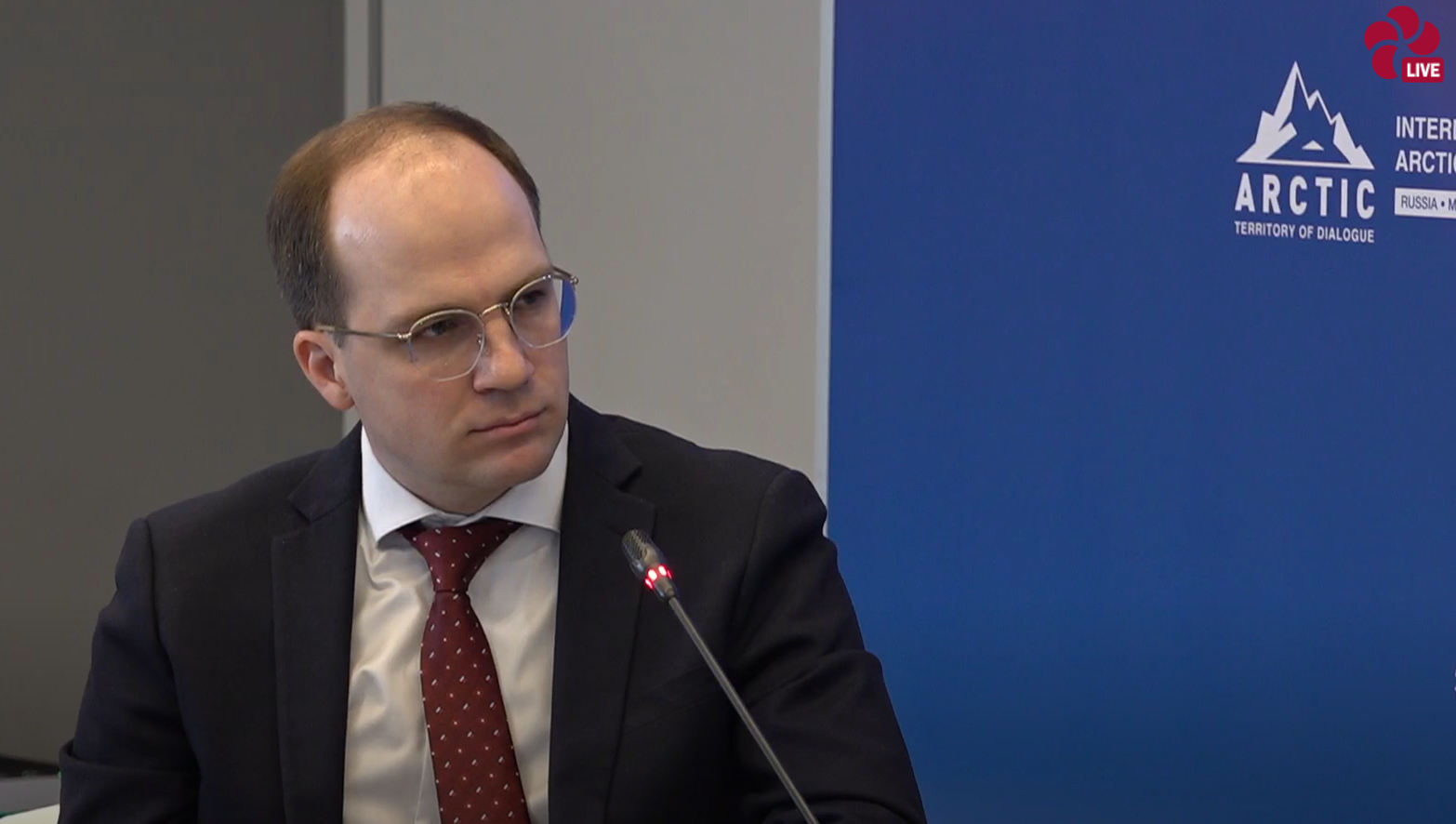 Генеральный директор ПОРА провел дискуссию о Севморпути на МАФ-2025 Генеральный директор ПОРА провел дискуссию о Севморпути на МАФ-2025