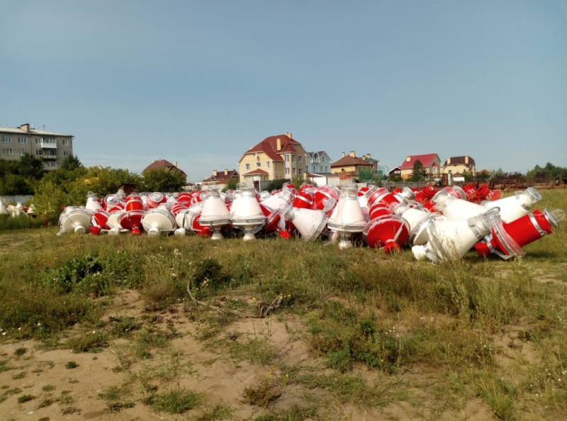 Новые буи ставят на речных линиях в ЯНАО