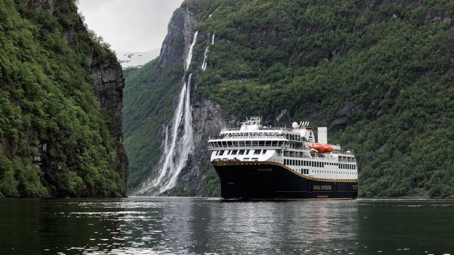 Норвежские паромщики изгнали электромобили с палубы из-за угрозы пассажирам