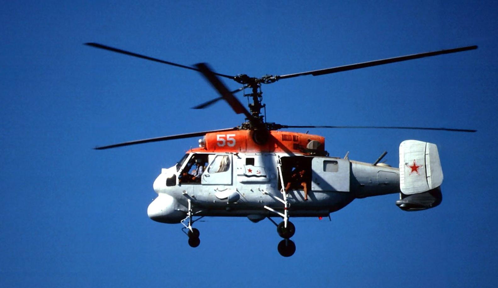 8 ноября 1978 года впервые в истории вертолёт Ка-25ПС принял участие в проводке судов полярной ночью по Северному морскому пути