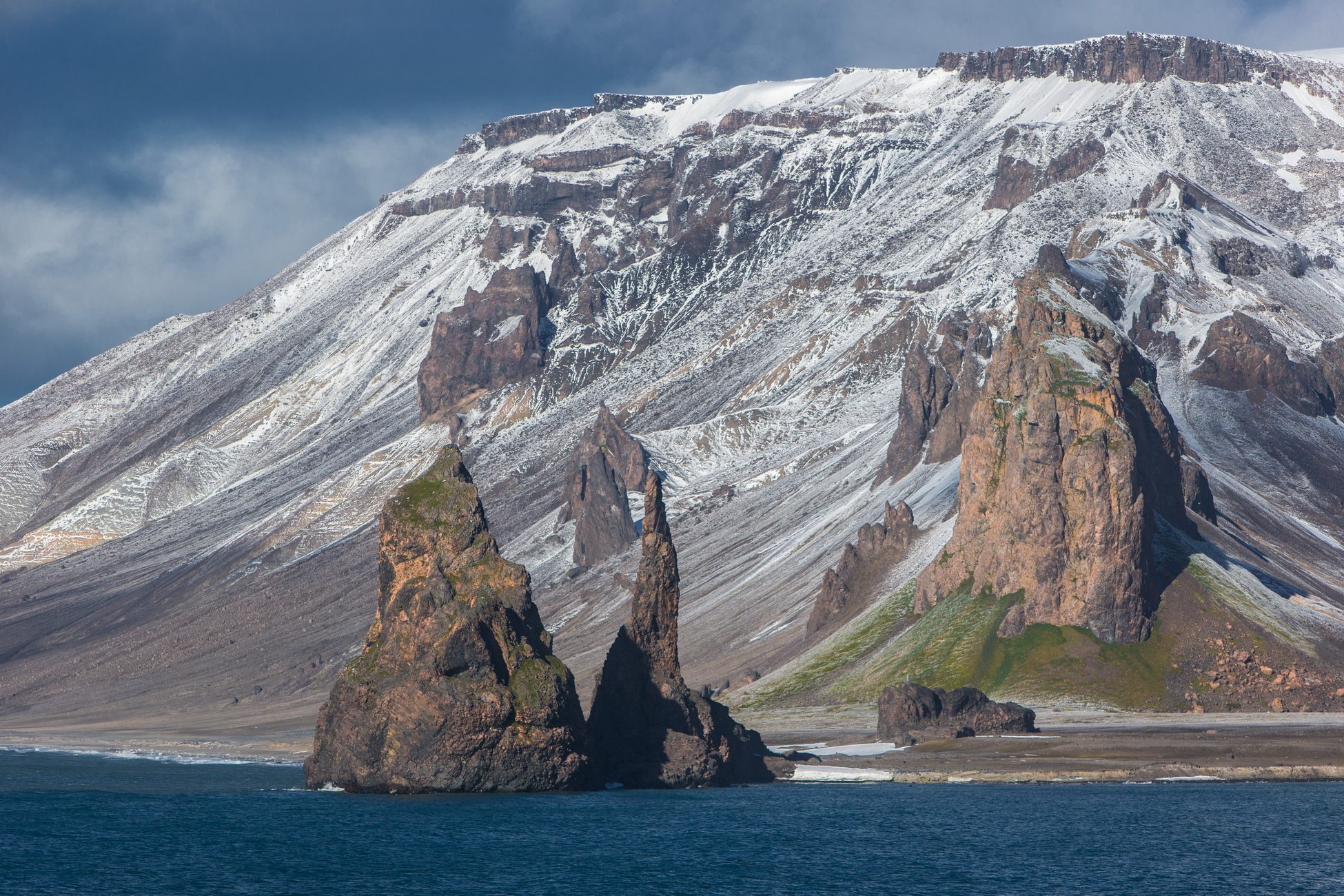 Второй номер журнала «Арктика 2035» за 2022 год посвящен природосбережению и инновациям в Заполярье