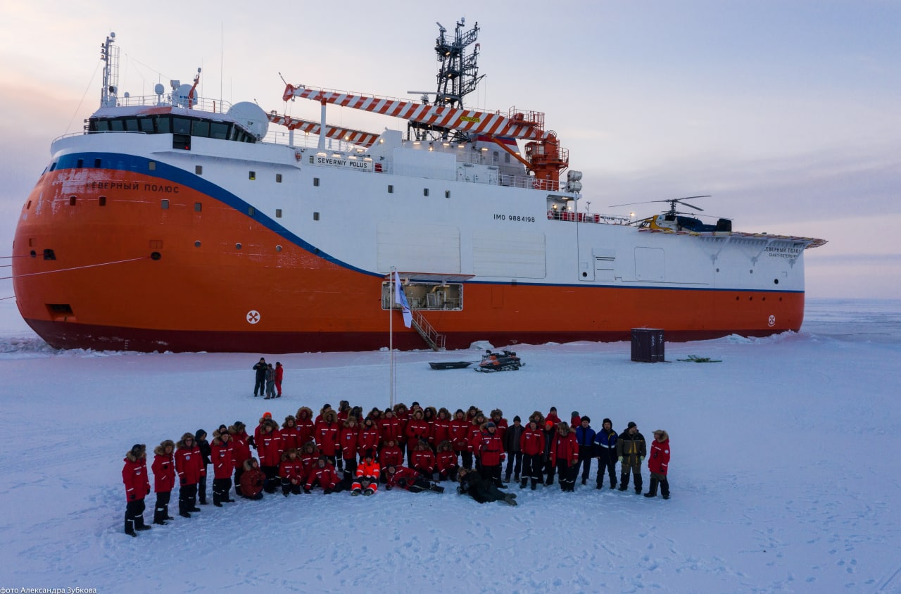 Дрейфующая полярная станция «Северный полюс-41» официально начала работу 