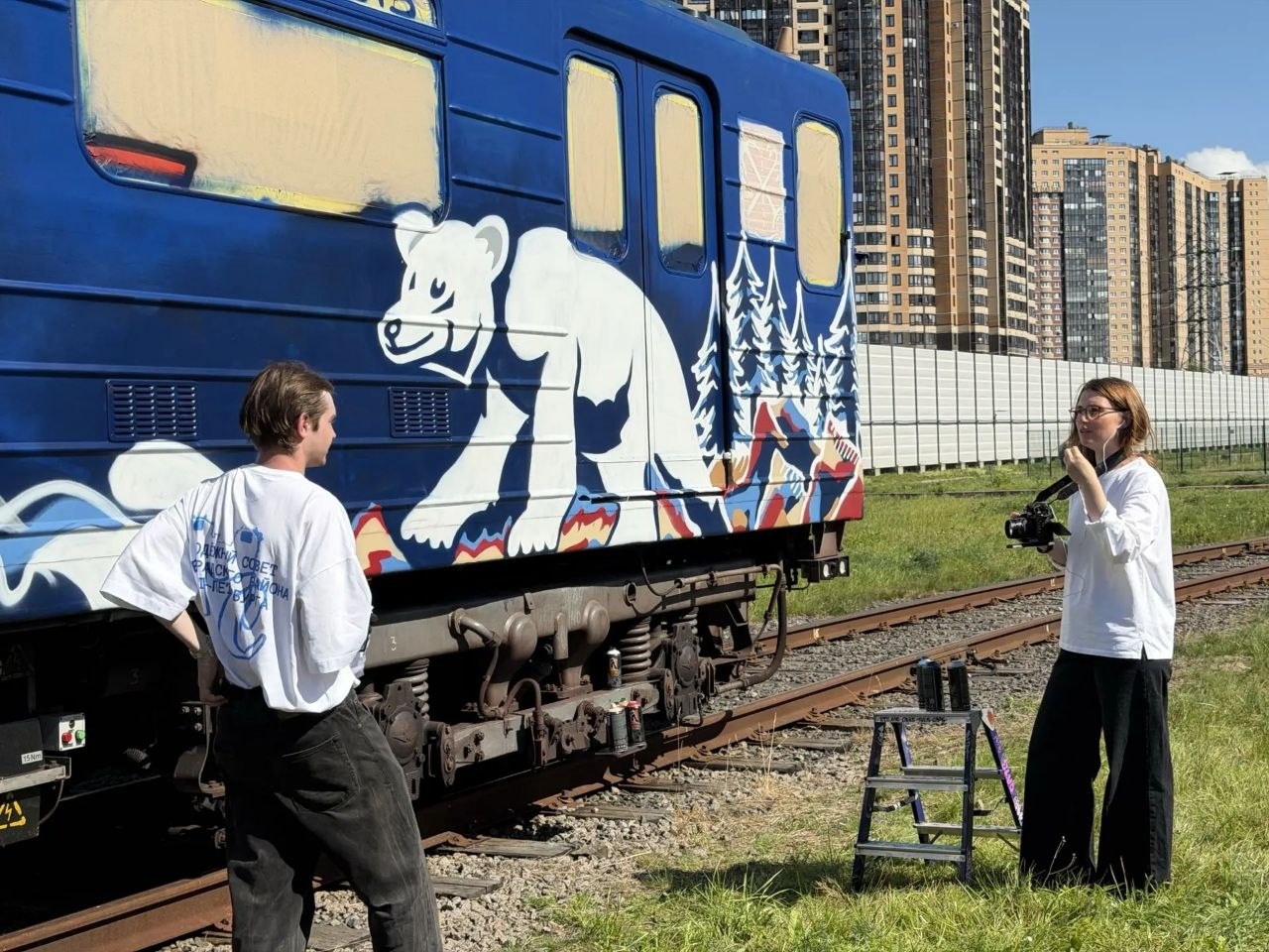 Петербургский метрополитен украсит белый медведь
