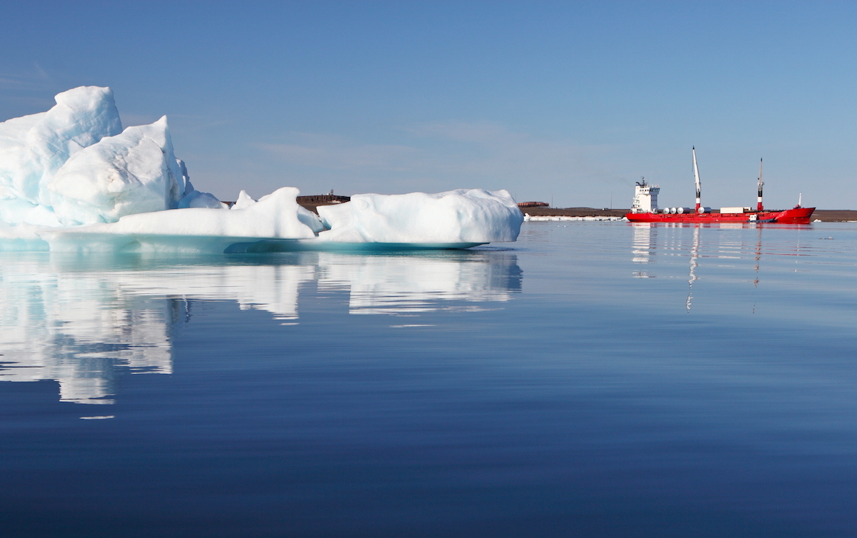 Единый морской оператор северного завоза уже работает на Чукотке, в Якутии и планирует подписание соглашения с Архангельской областью