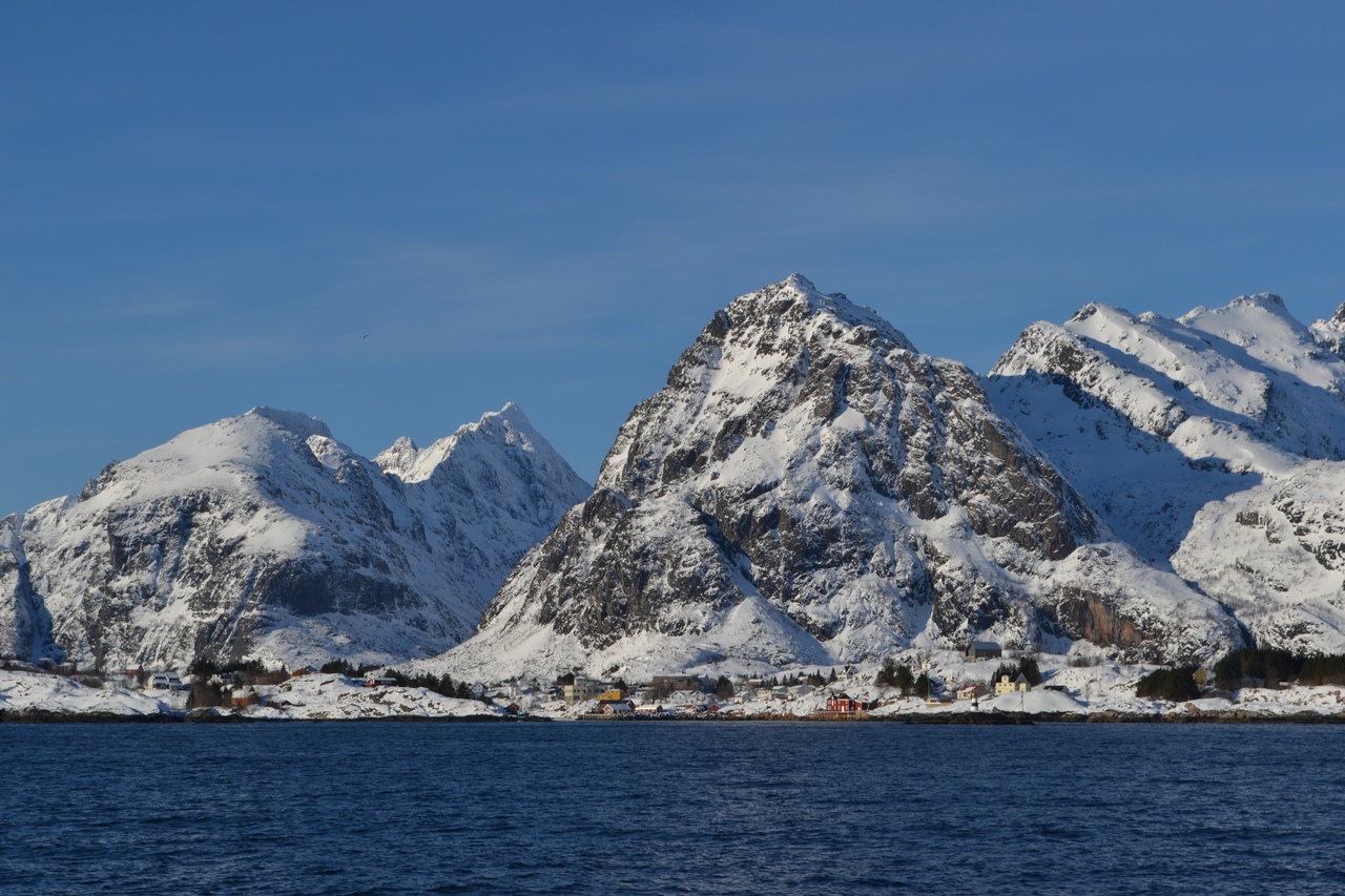 Снег, солнце и море: путешествие к Лофотенским островам