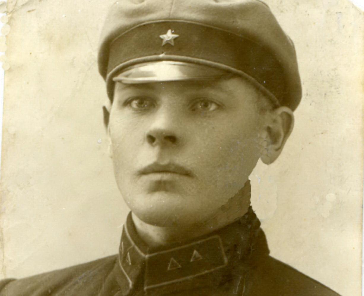 30 октября 1903 года родился лётчик Иван Крестьянов