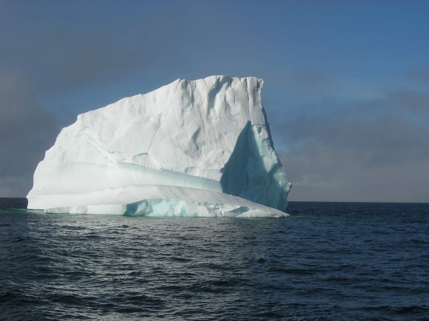 Почему лед не накапливается в Арктике, в отличие от Антарктиды