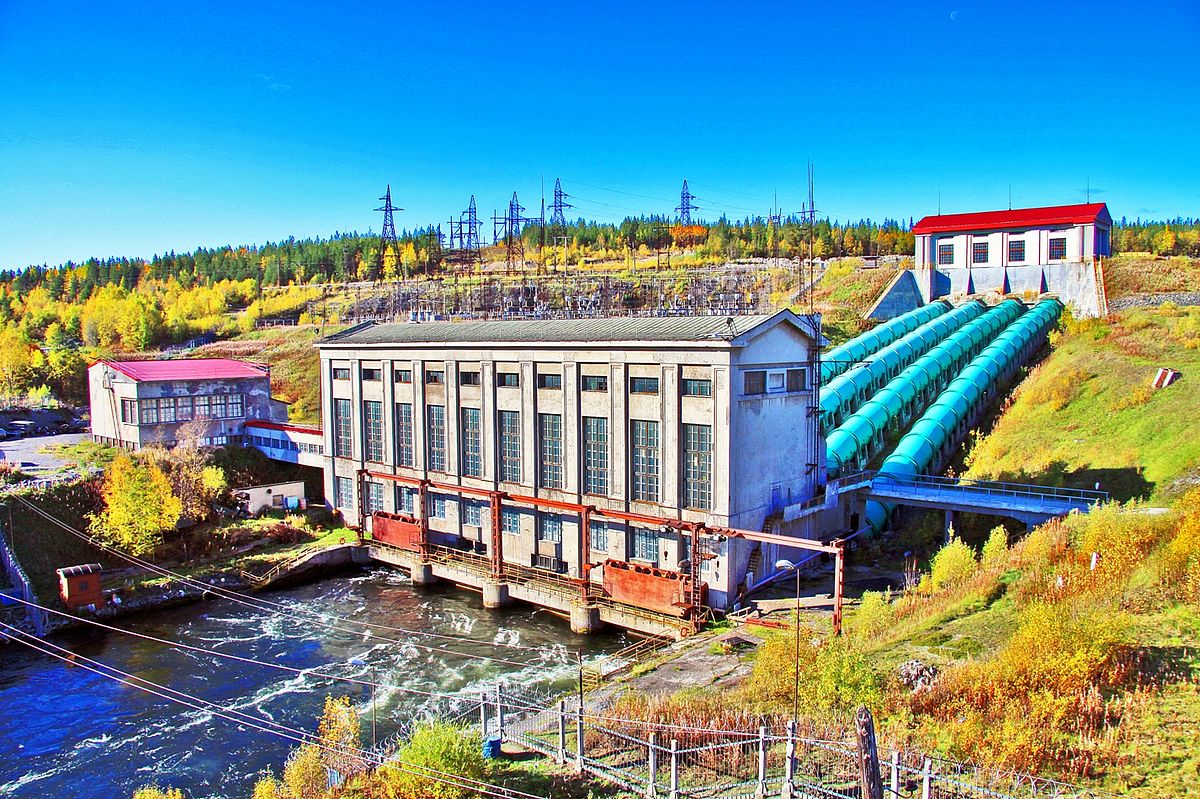30 июня 1934 года введён в строй первый гидроагрегат Нивской ГЭС