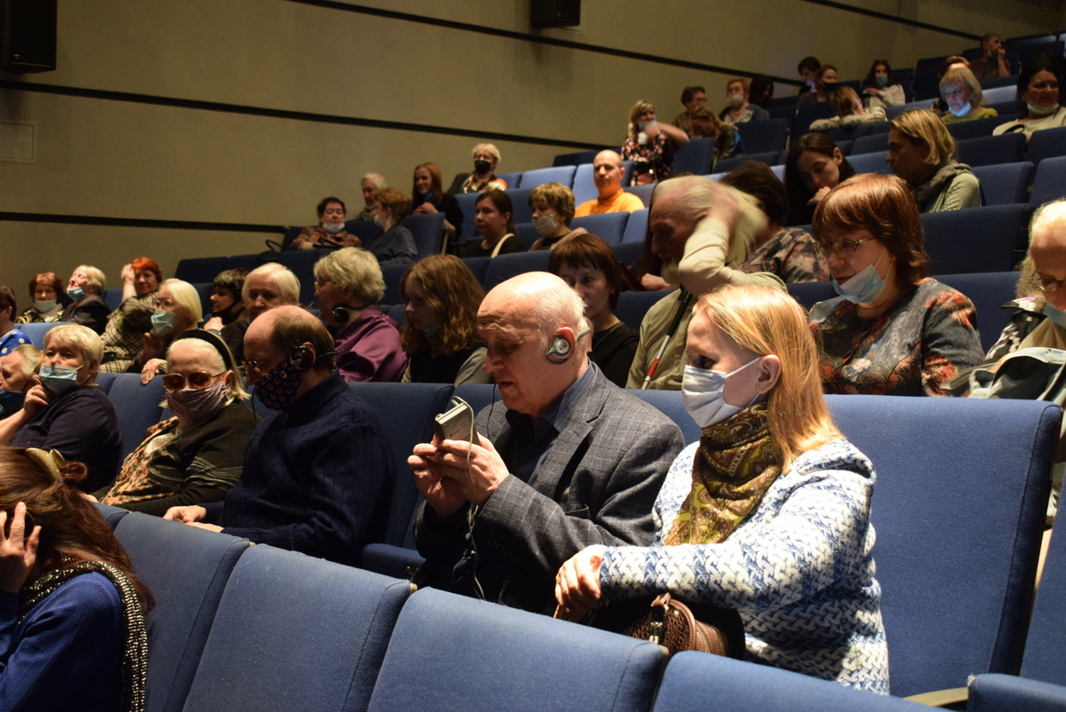 Национальный театр Карелии адаптировал еще один спектакль для людей с нарушением зрения