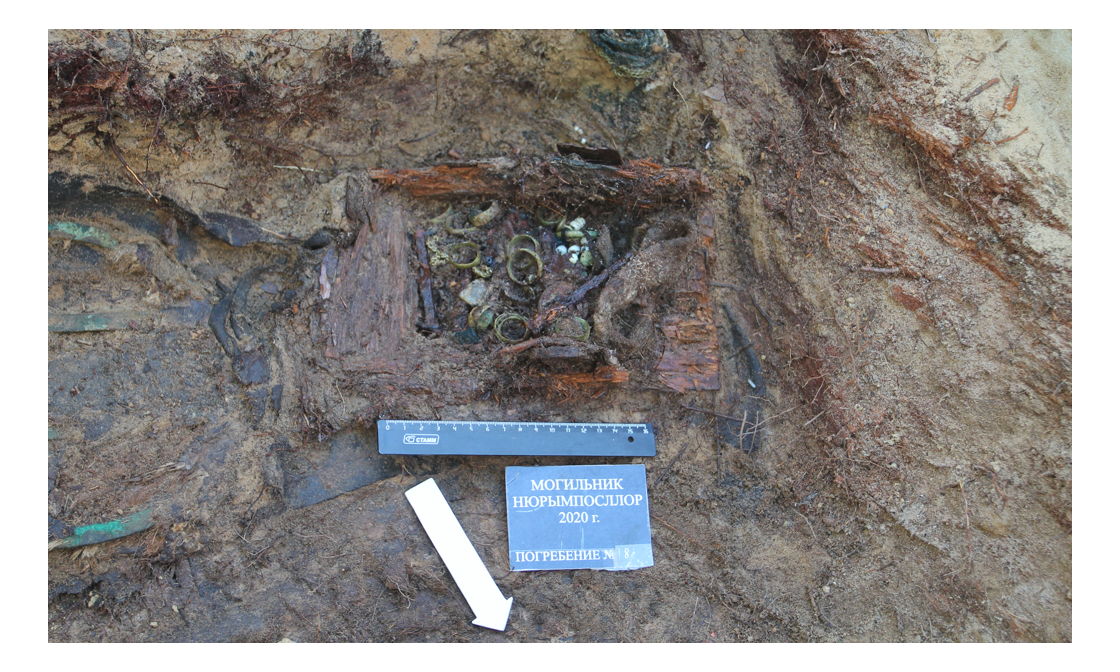 Ямальские археологи обнаружили артефакты в приуральском могильнике